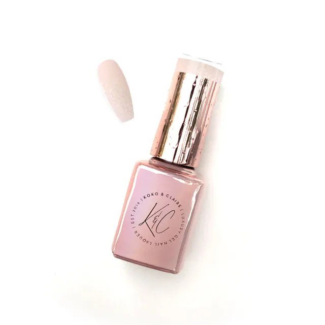 KoKo & Claire 0137 Pink Sand gellak 12ml sheer rosa