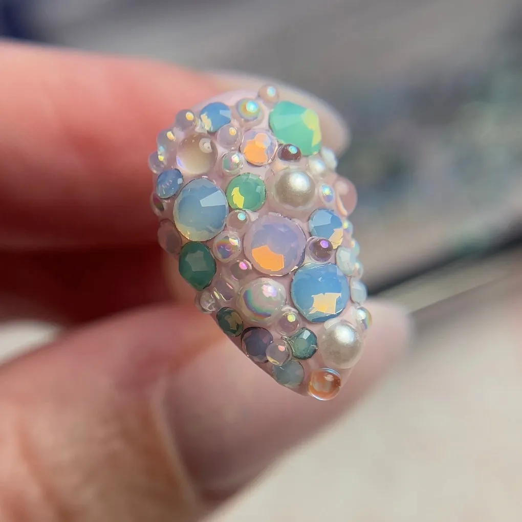 Clear Jelly Stamper KoKo & Claire Crystal Wheels neglepynt pastel