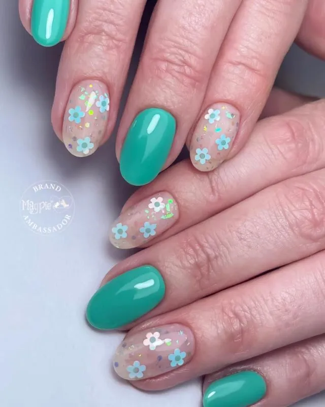 Indigo Nails Flowers White negledekor hvid blomst