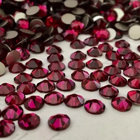 Beautystones Ruby neglekrystaller røde flat back sten