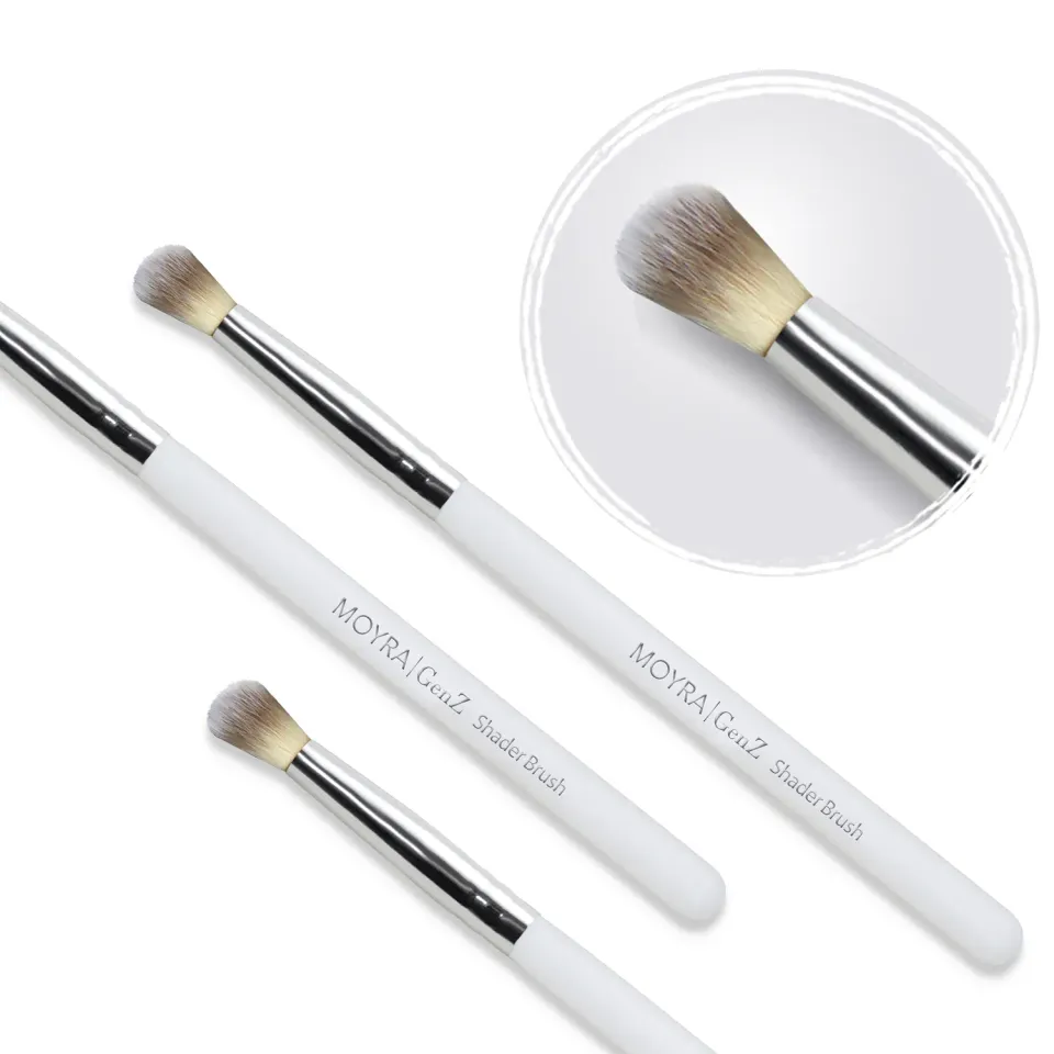 Moyra GenZ Shader Brush øjenskyggepensel 1 stk tæt