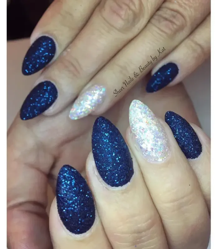 Indigo Nails Jennifer neglitter til negle