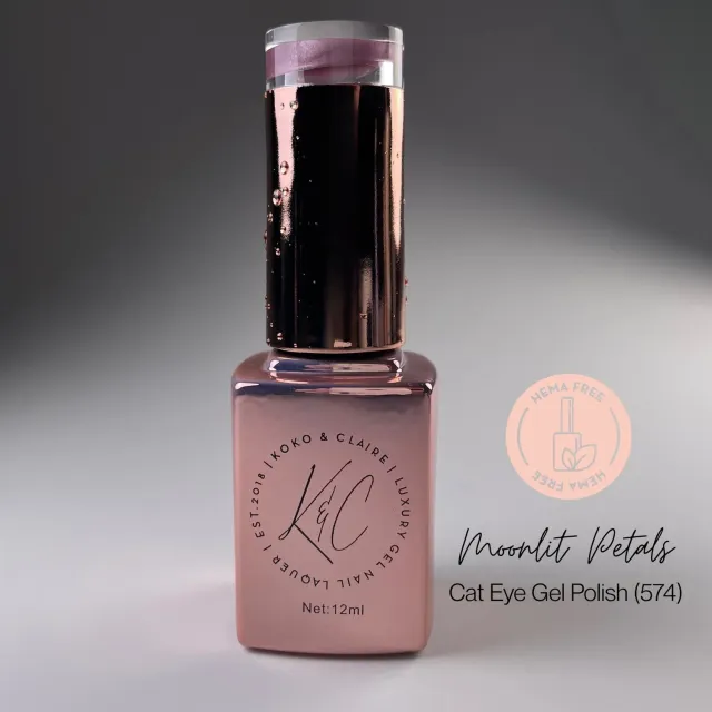 KoKo & Claire 0574 Moonlit Petals cateye gellak 12 ml lilla