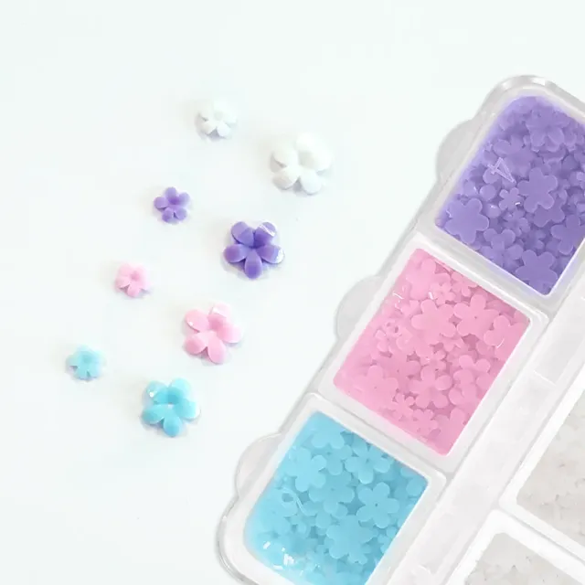 Moyra Flower Mix negleblomster 3 mm og 5 mm 4 farver