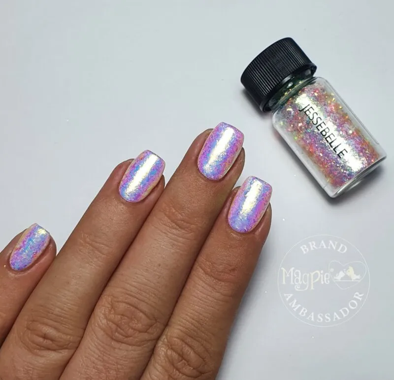 Indigo Nails Beautystones Jessebelle negleflakes effekt