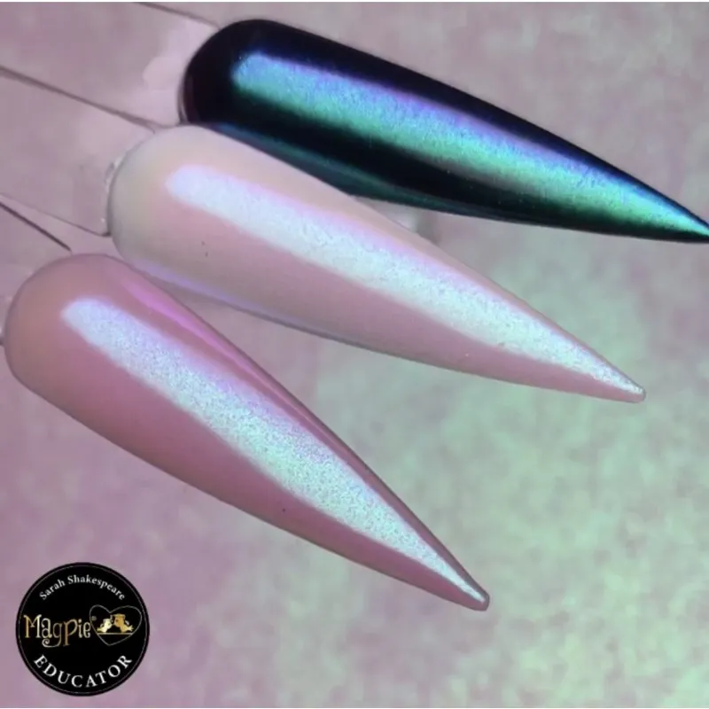 Indigo Nails Juniper Chrome neglepulver mørkegrøn
